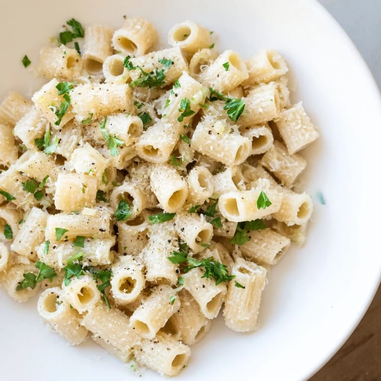 Savory bowl of 15-Minute Creamy Garlic Butter Ditalini, perfectly coated with a silky, garlic-infused sauce.